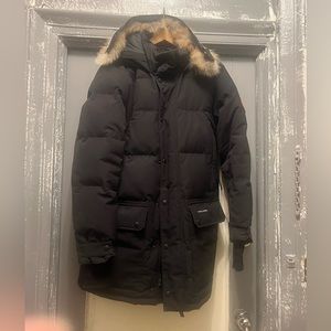 Goose winter coat size MM